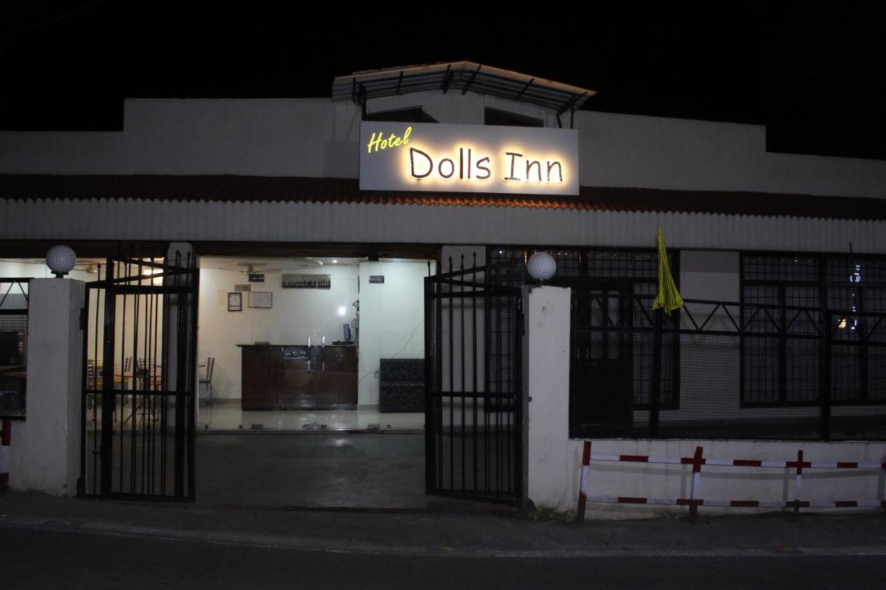 Hotel Dolls Inn Nainital Exteriör bild